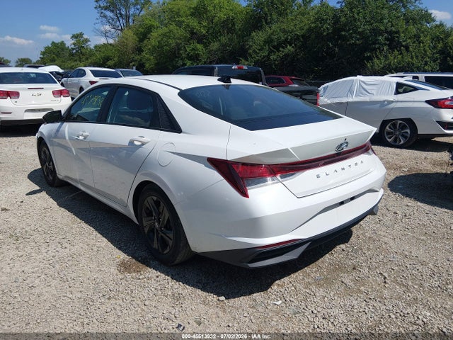 Продажа на аукционе авто 2021 Hyundai Elantra Sel, vin: 5NPLM4AG2MH018643, номер лота: 45513932