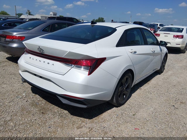 Продажа на аукционе авто 2021 Hyundai Elantra Sel, vin: 5NPLM4AG2MH018643, номер лота: 45513932