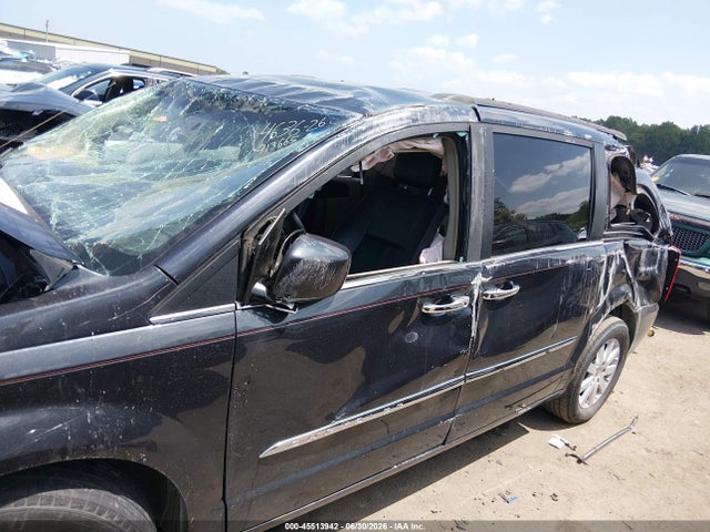 45513942 :رقم المزاد ، 2C4RC1BG6ER413665 vin ، 2014 Chrysler Town & Country Touring مزاد بيع