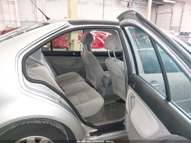2002 Volkswagen Jetta Gls მანქანა იყიდება აუქციონზე, vin: 3VWSB69M02M058876, აუქციონის ნომერი: 45513967