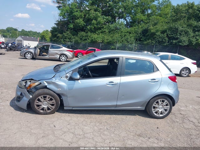 Продаж на аукціоні авто 2013 Mazda Mazda2 Sport, vin: JM1DE1KY6D0166041, номер лоту: 45513982