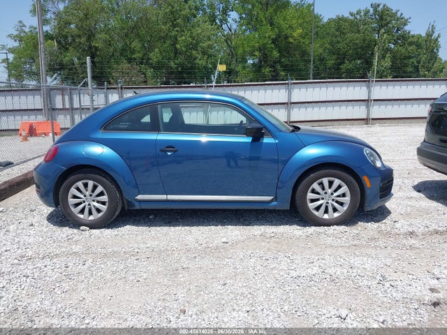 Продажа на аукционе авто 2017 Volkswagen Beetle #pinkbeetle/1.8t Classic/1.8t S, vin: 3VWF17AT7HM628054, номер лота: 45514025