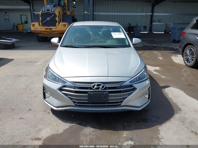 Продажа на аукционе авто 2019 Hyundai Elantra Se, vin: 5NPD74LFXKH446165, номер лота: 45514089