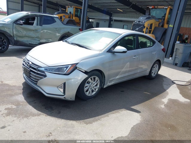 Продажа на аукционе авто 2019 Hyundai Elantra Se, vin: 5NPD74LFXKH446165, номер лота: 45514089