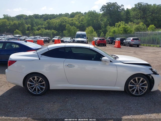 Продажа на аукционе авто 2015 Lexus Is 250c, vin: JTHFF2C23F2532064, номер лота: 45514116