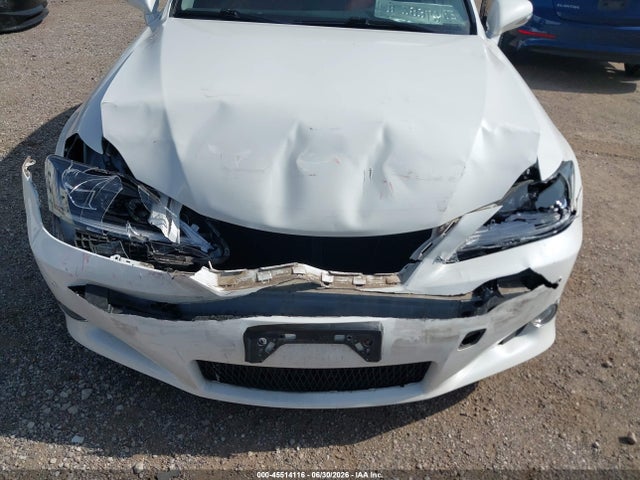 Продажа на аукционе авто 2015 Lexus Is 250c, vin: JTHFF2C23F2532064, номер лота: 45514116