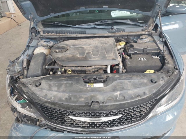 Продаж на аукціоні авто 2015 Chrysler 200 S, vin: 1C3CCCDG7FN718027, номер лоту: 45514119