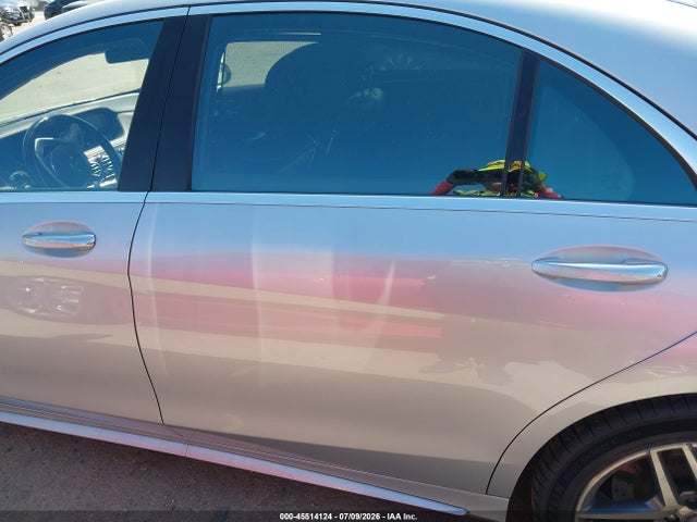 45514124 :رقم المزاد ، W1KUG8GB2LA559203 vin ، 2020 Mercedes-benz S 560 4matic مزاد بيع