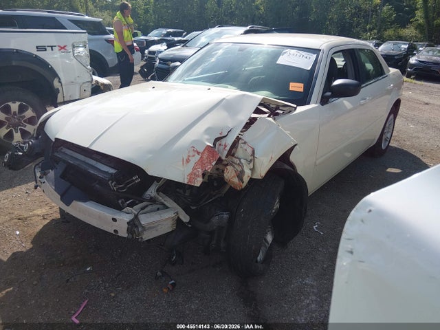 Продаж на аукціоні авто 2006 Chrysler 300, vin: 2C3KA43R76H226620, номер лоту: 45514143
