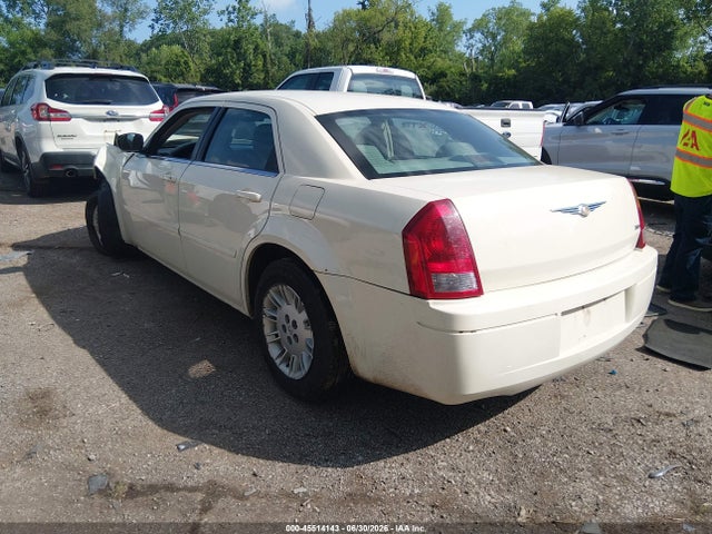 Продаж на аукціоні авто 2006 Chrysler 300, vin: 2C3KA43R76H226620, номер лоту: 45514143