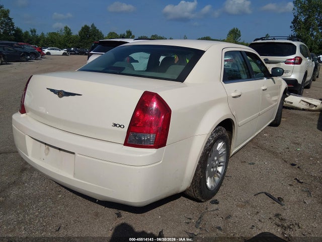 Продаж на аукціоні авто 2006 Chrysler 300, vin: 2C3KA43R76H226620, номер лоту: 45514143