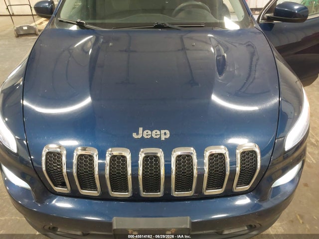 1C4PJMCB2JD531887 Jeep Cherokee Latitude 4x4