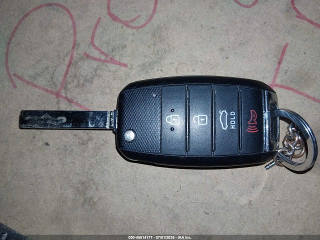 KIA Optima Lx 2017 5XXGT4L30HG168900 Image 11
