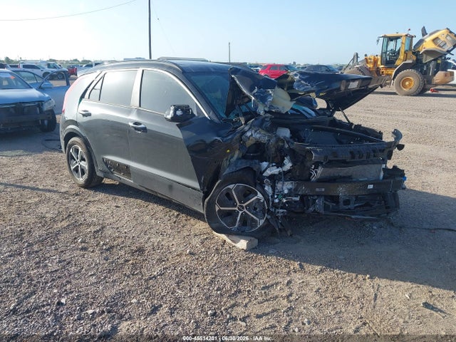 45514201 :رقم المزاد ، KNDCT3LE2S5218959 vin ، 2025 Kia Niro Sx مزاد بيع