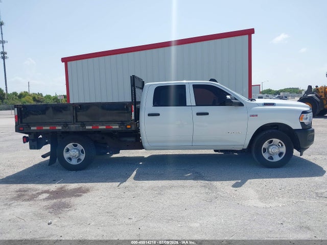 45514218 :رقم المزاد ، 3C7WR4HJ3NG296562 vin ، 2022 Ram 2500 Tradesman  4x2 8' Box مزاد بيع