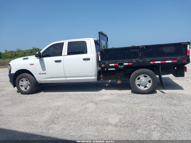 45514218 :رقم المزاد ، 3C7WR4HJ3NG296562 vin ، 2022 Ram 2500 Tradesman  4x2 8' Box مزاد بيع