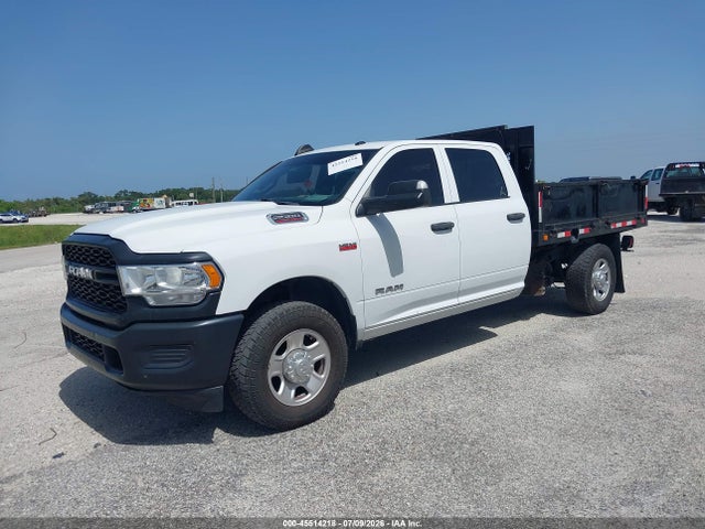 45514218 :رقم المزاد ، 3C7WR4HJ3NG296562 vin ، 2022 Ram 2500 Tradesman  4x2 8' Box مزاد بيع