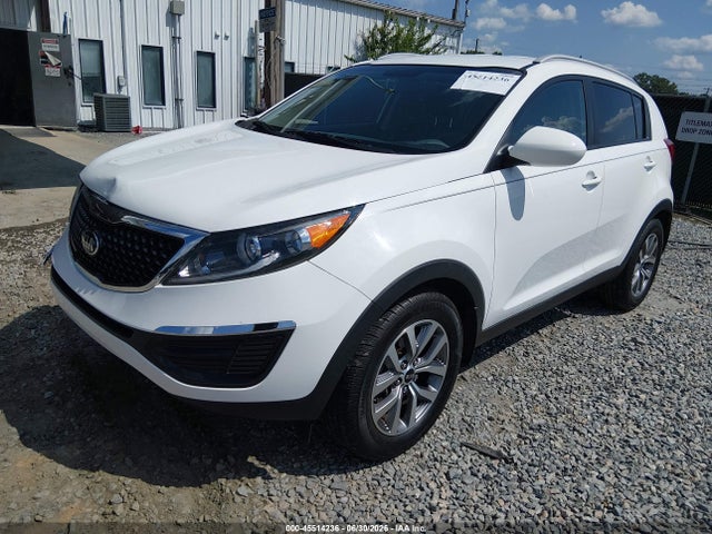 KIA Sportage Lx 2016 KNDPB3AC8G7871197 Image 2