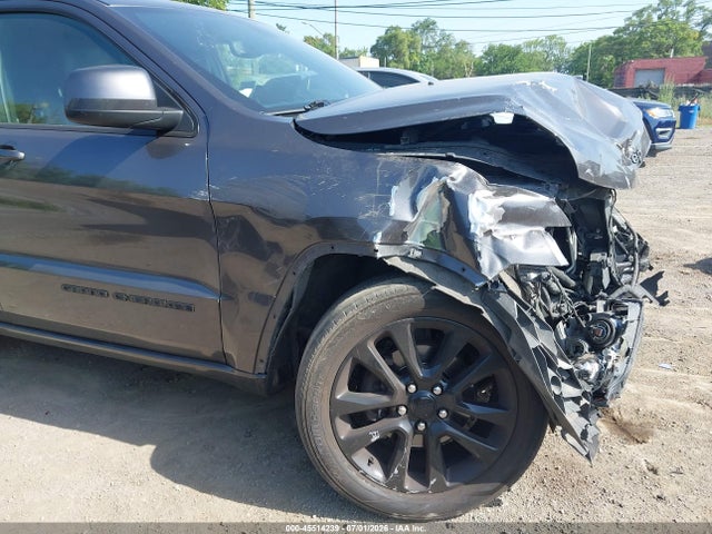 Продажа на аукционе авто 2018 Jeep Grand Cherokee Altitude 4x4, vin: 1C4RJFAG0JC376281, номер лота: 45514239