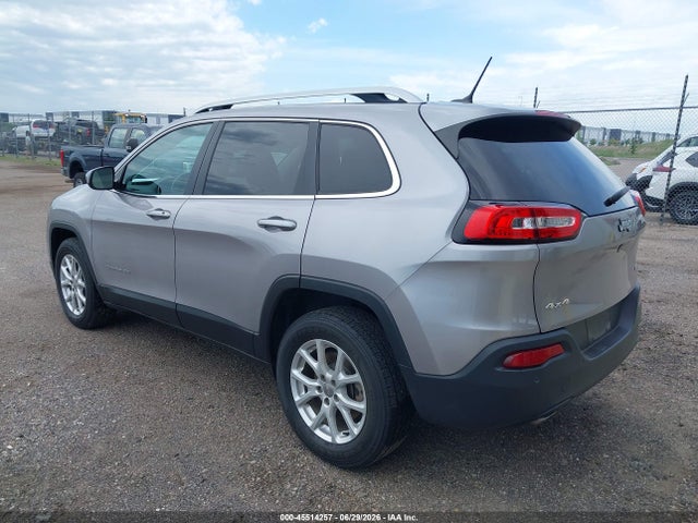 1C4PJMCB7JD580972 Jeep Cherokee Latitude 4x4