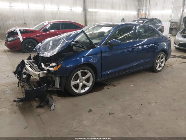 2015 Audi A3 1.8t Premium მანქანა იყიდება აუქციონზე, vin: WAUACGFF7F1026062, აუქციონის ნომერი: 45514336