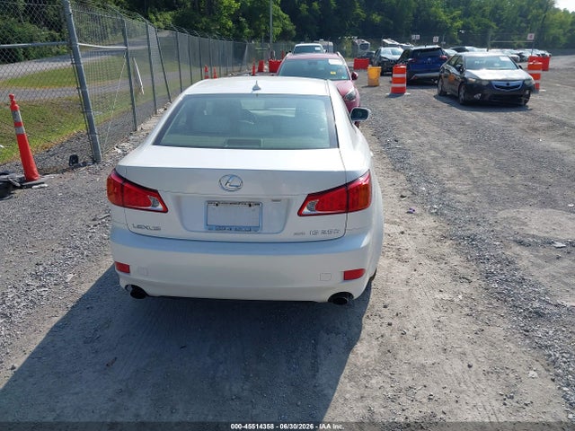Продаж на аукціоні авто 2010 Lexus Is 250, vin: JTHCF5C22A2032555, номер лоту: 45514358