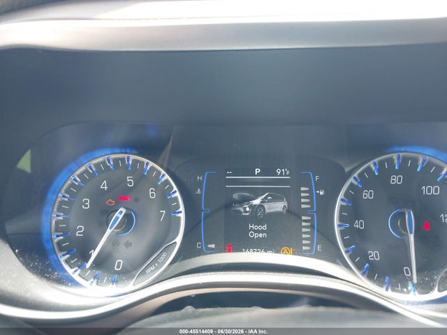 2018 Chrysler Pacifica Touring L მანქანა იყიდება აუქციონზე, vin: 2C4RC1BG3JR112121, აუქციონის ნომერი: 45514409