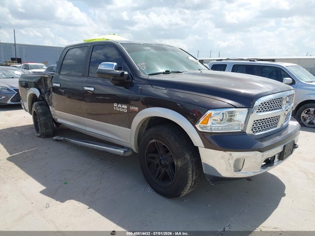 Aukcja sprzedaży 2017 Ram 1500 Laramie  4x4 5'7 Box, vin: 1C6RR7NT4HS690917, numer aukcji: 45514432