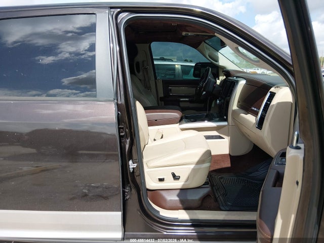 Aukcja sprzedaży 2017 Ram 1500 Laramie  4x4 5'7 Box, vin: 1C6RR7NT4HS690917, numer aukcji: 45514432