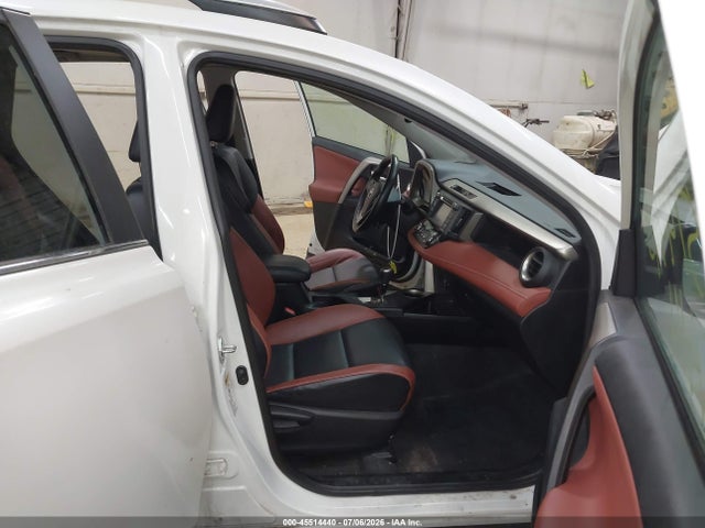 2014 Toyota Rav4 Limited მანქანა იყიდება აუქციონზე, vin: 2T3DFREV4EW178022, აუქციონის ნომერი: 45514440