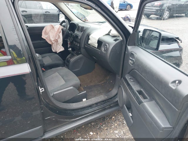 45514470 :رقم المزاد ، 1C4NJRBB3GD632290 vin ، 2016 Jeep Patriot Sport مزاد بيع