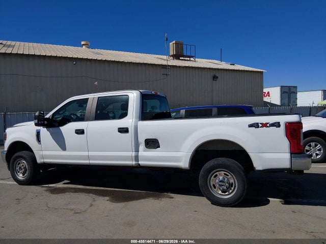 1FT7W2B67KEF30157 Ford F-250