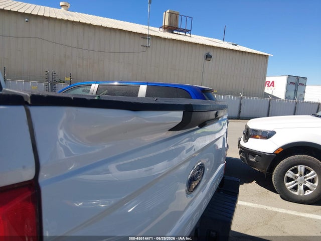 1FT7W2B67KEF30157 Ford F-250