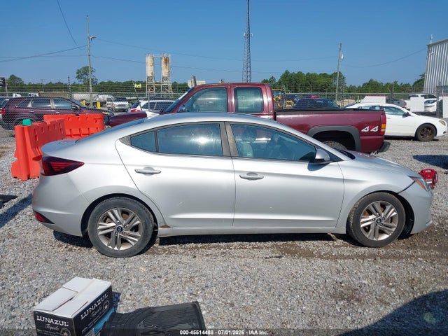 5NPD84LF4LH528021 Hyundai ELANTRA SEL