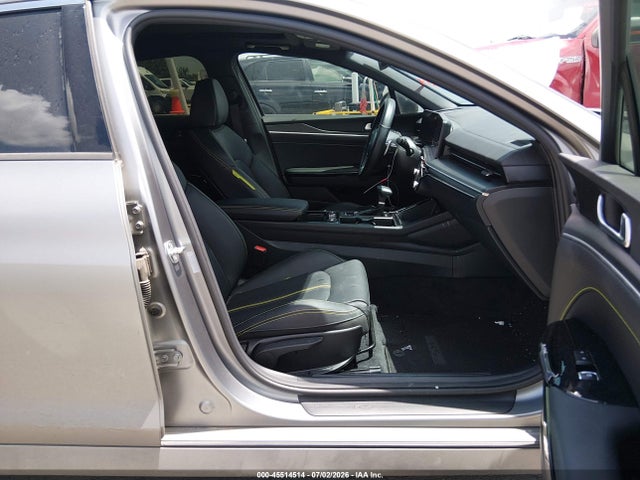 2025 Kia K5 Gt მანქანა იყიდება აუქციონზე, vin: KNAG44J85S5298322, აუქციონის ნომერი: 45514514