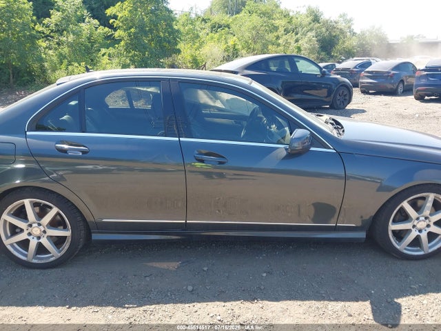 Продаж на аукціоні авто 2013 Mercedes-benz C 300 Sport 4matic, vin: WDDGF8AB9DR256110, номер лоту: 45514517