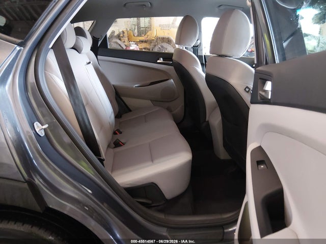 Hyundai TUCSON SE 2019 KM8J2CA4XKU988901 Image 8
