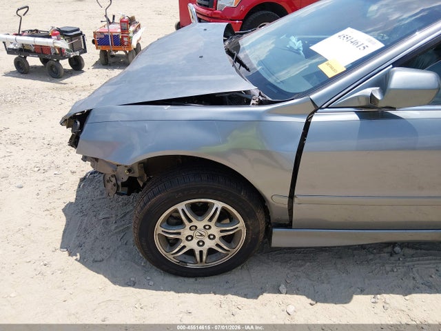 45514615 :رقم المزاد ، 19UUA5678YA004028 vin ، 2000 Acura Tl 3.2 مزاد بيع