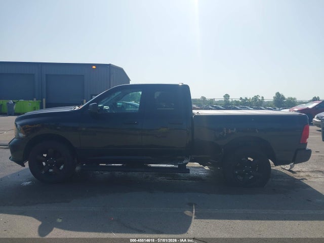 Продаж на аукціоні авто 2018 Ram 1500 Express  4x4 6'4 Box, vin: 1C6RR7FG6JS348716, номер лоту: 45514618