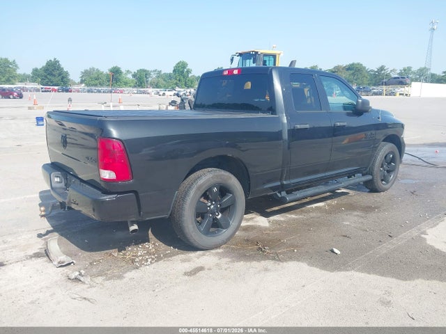Продаж на аукціоні авто 2018 Ram 1500 Express  4x4 6'4 Box, vin: 1C6RR7FG6JS348716, номер лоту: 45514618