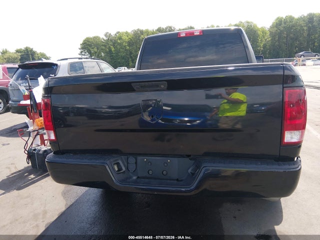 2018 Ram 1500 Express  4x2 6'4 Box მანქანა იყიდება აუქციონზე, vin: 1C6RR6FG8JS325187, აუქციონის ნომერი: 45514648