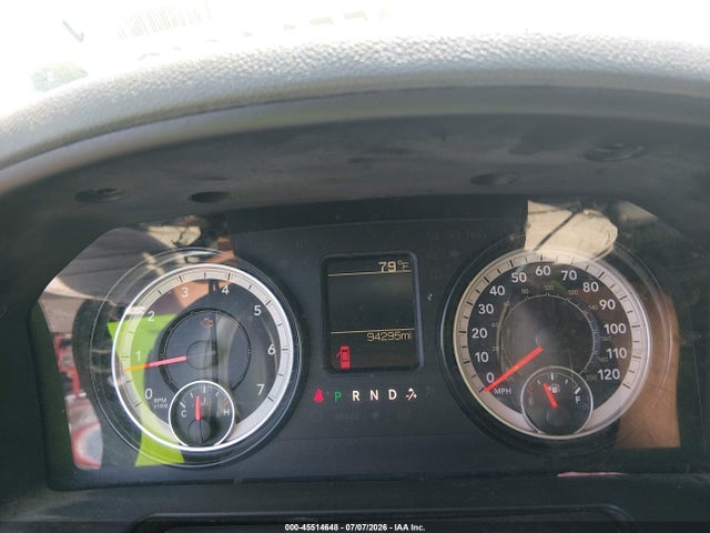 2018 Ram 1500 Express  4x2 6'4 Box მანქანა იყიდება აუქციონზე, vin: 1C6RR6FG8JS325187, აუქციონის ნომერი: 45514648