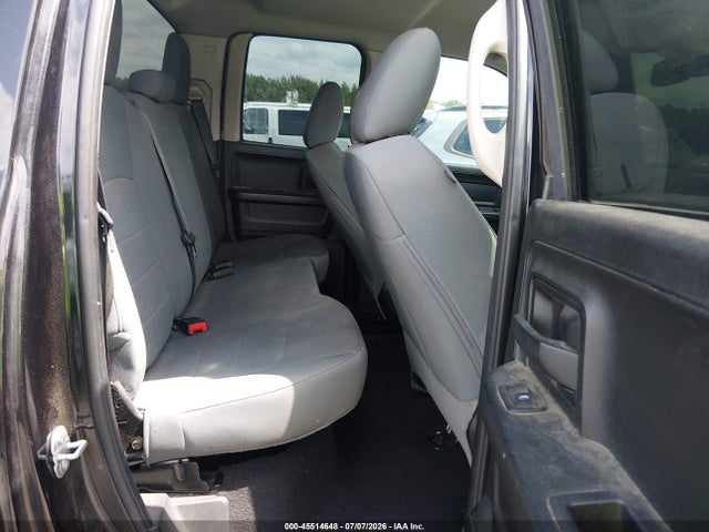 2018 Ram 1500 Express  4x2 6'4 Box მანქანა იყიდება აუქციონზე, vin: 1C6RR6FG8JS325187, აუქციონის ნომერი: 45514648