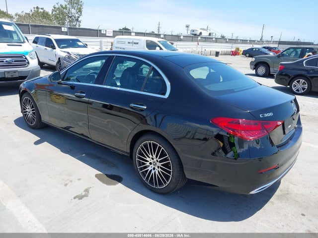 W1KAF4GBXPR087970 Mercedes-Benz C 300 Sedan
