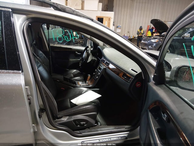 45514681 :رقم المزاد ، YV4992BZ1A1084519 vin ، 2010 Volvo Xc70 T6 مزاد بيع