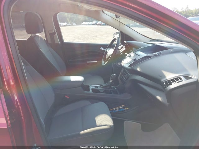 Ford ESCAPE SE 2017 1FMCU9GD2HUF00109 Image 5