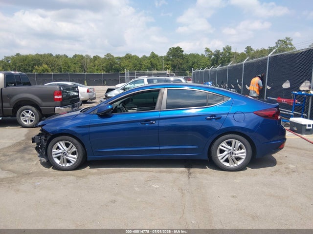 Продажа на аукционе авто 2020 Hyundai Elantra Sel, vin: 5NPD84LF9LH569728, номер лота: 45514778