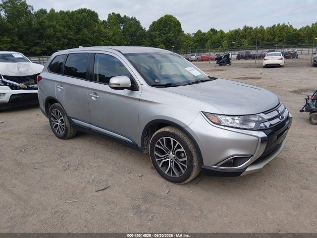 Продажа на аукционе авто 2018 Mitsubishi Outlander Se, vin: JA4AZ3A32JJ003606, номер лота: 45514828
