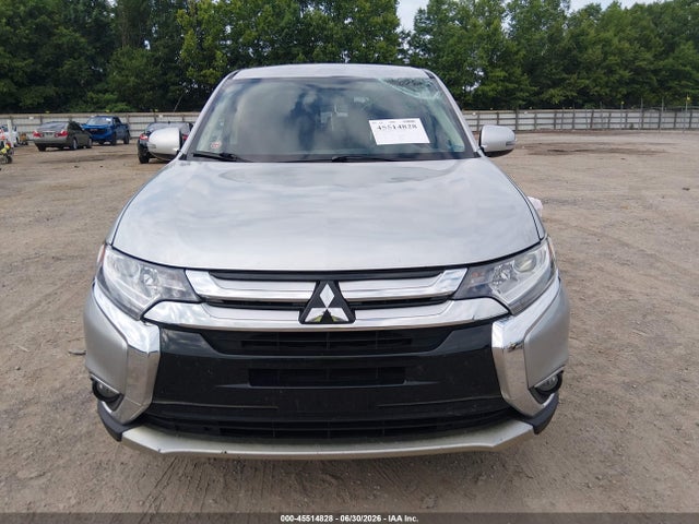 2018 Mitsubishi Outlander Se მანქანა იყიდება აუქციონზე, vin: JA4AZ3A32JJ003606, აუქციონის ნომერი: 45514828