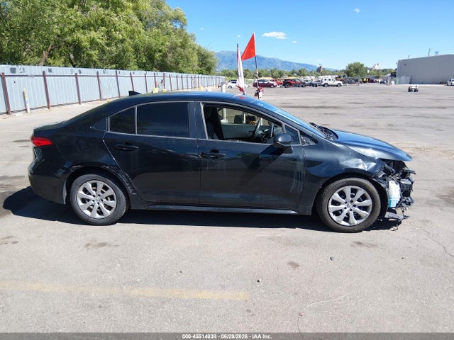 45514838 :رقم المزاد ، JTDEPRAE5LJ094214 vin ، 2020 Toyota Corolla Le مزاد بيع